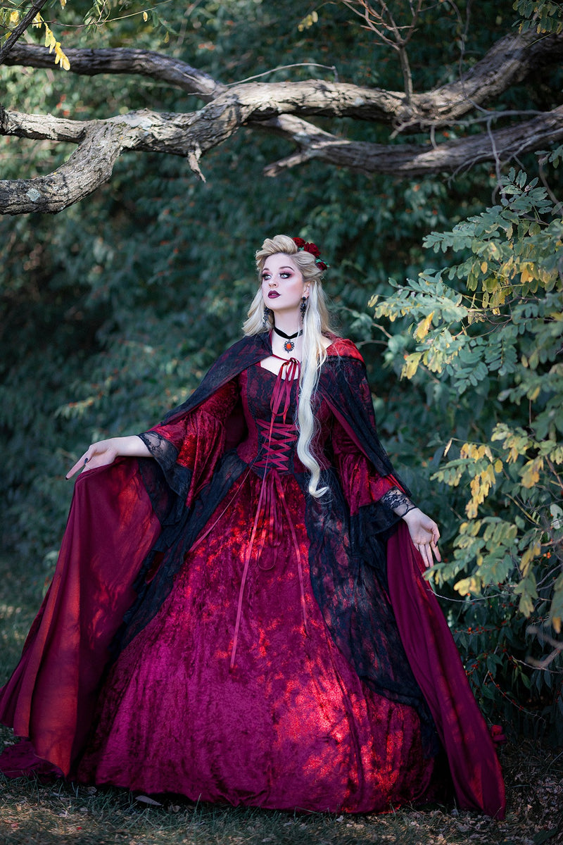 SOLD! Free Cape! Burgundy/Black Gwendolyn gown and cape set! Size Medi –  Romantic Threads