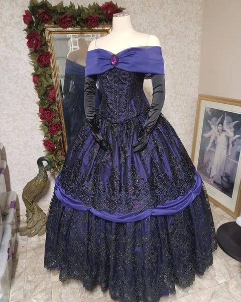 Sale! Purple/black Gothic Belle Gown Size med/large In-stock!