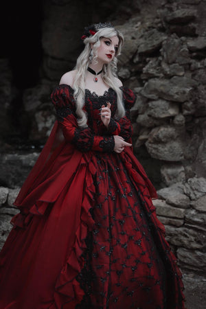 Red/black Gothic Sleeping Beauty Alternative Wedding Gown Romantic Threads Red/black Gothic Sleeping Beauty Alternative Wedding Gown Romantic Threads