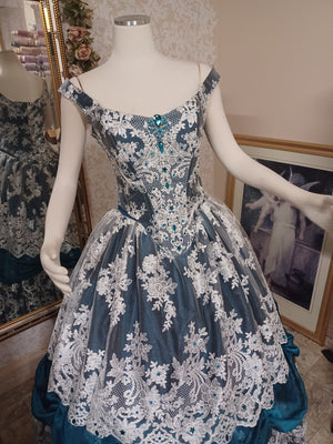 Belle Odette! Swan Princess Victorian Style Dress 1x Belle Odette! Swan Princess Victorian Style Dress 1x
