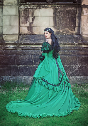 Red/black Gothic Sleeping Beauty Alternative Wedding Gown Romantic Threads Red/black Gothic Sleeping Beauty Alternative Wedding Gown Romantic Threads