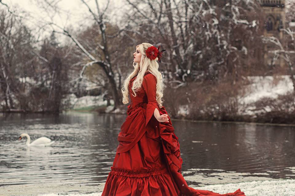 Moschino Vintage Red Silk Hi-Low Train Dress – Amarcord Vintage Fashion
