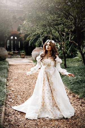Ever After Fantasy Wedding Gown Light Colors Romantic Threads Ever After Fantasy Wedding Gown Light Colors Romantic Threads