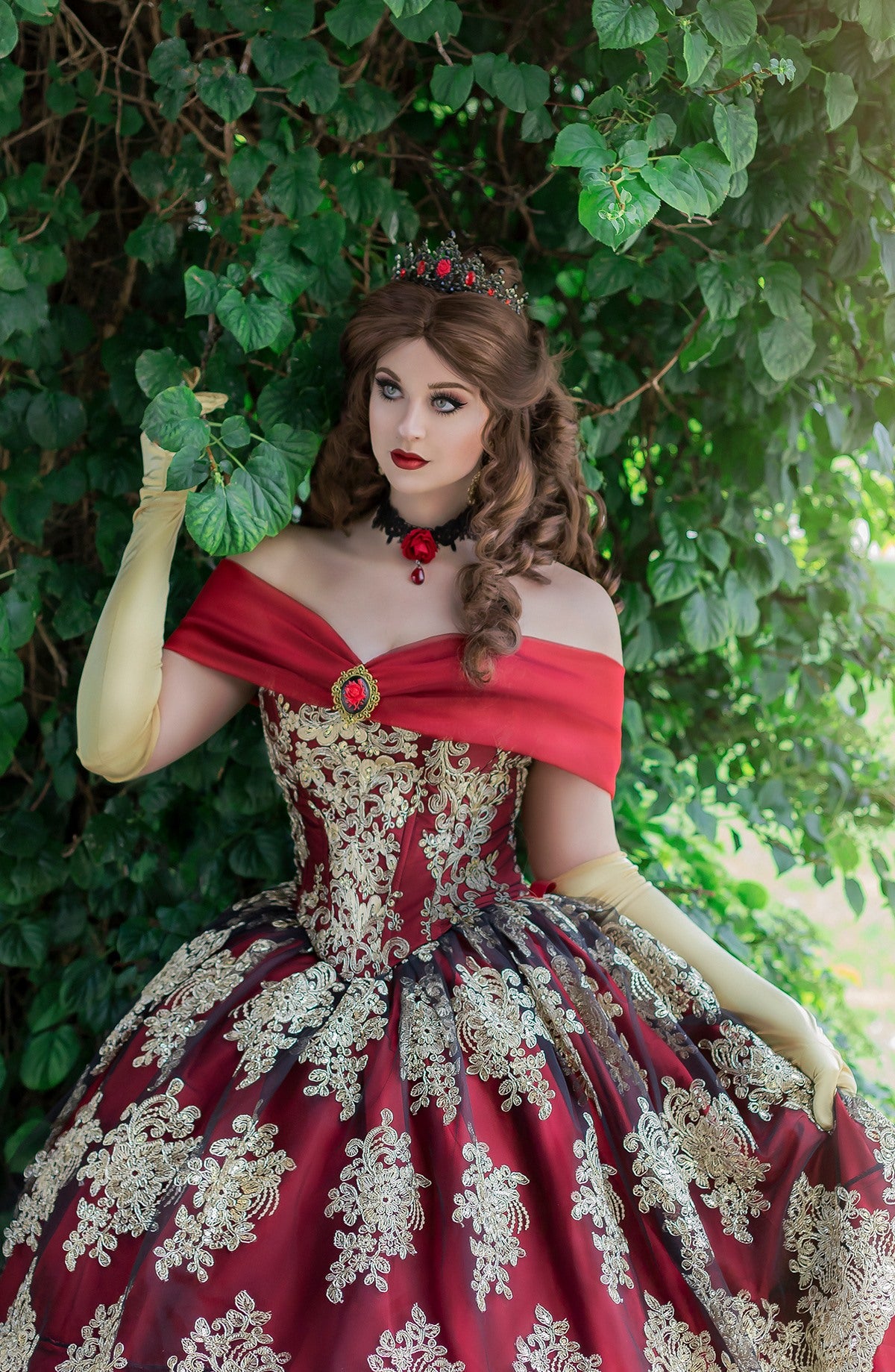 red black and gold dress Luxury / Gorgeous Carpet Evening Dresses 2021 Trumpet / Mermaid High Neck Long Sleeve Feather Appliques Lace Beading Sweep Train Ruffle includes a rose brooch Black Floral Satin Maxi Dress