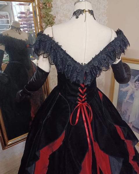 The Masquerade ~ Gothic Victorian Velvet and Lace Vampire Gown Dress C –  Reminisce